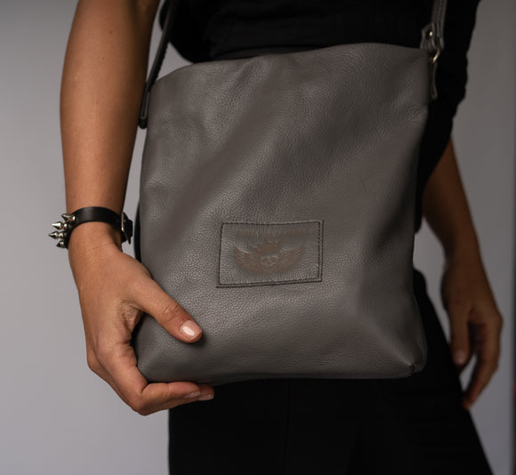 Shadow bag in Elephant Grey